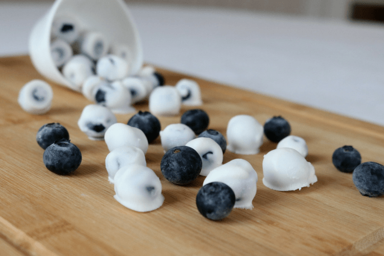 Kamuflerte blåbær med gode melkesyrebakterier - sunn babysnacks