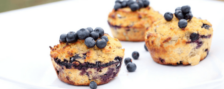 Blåbærmuffins med vanilje og havre som kan gis fra 6 måneder