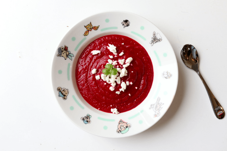 Rødbetsuppe med chevre - passer for barn over 1 år