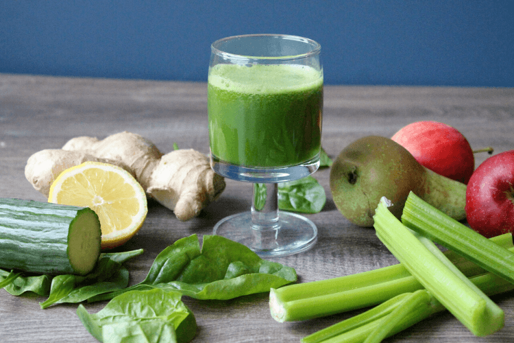 Grønn morgenjuice - en frisk juice for hele familien