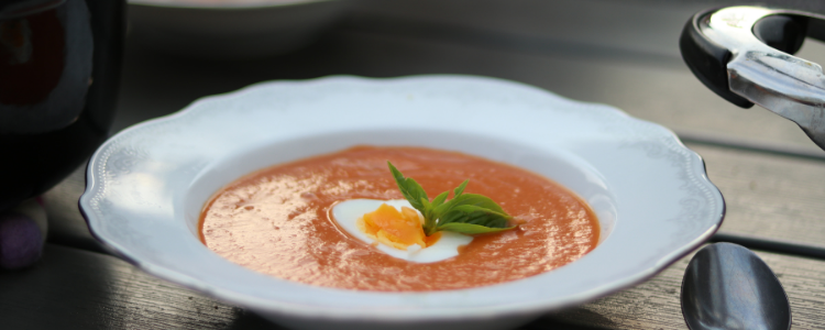 Tomatsuppe med makaroni - Dag 1 Barnematutfordringen